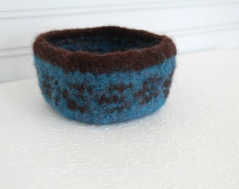 Felted Wool Basket Turquoise and Brown, Square wool felt bowl, Small storage basket, Eco Friendly Home, Sustainable Home, JeanieBeanHandknit