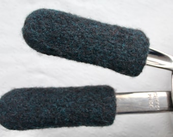 Set of 2 Charcoal Gray and Turquoise Felted Wool Pan Handle Sleeves,Skillet Sleeve Cover,  Felted Wool Pan Handlers,  Jeaniebeanhandknits
