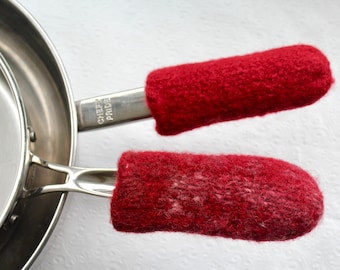 Set of 2 Cherry Red Wool Knit Felted Pot Handle Covers, Cast Iron Skillet Handle Cover, Griddle Pan Handle, Pan Handler, Eco Friendly Home