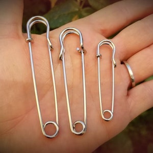Stainless Steel Pin for Horizontal Hanging Hearts: or other beads with hole all the way through. Wedding, funeral, special occasion