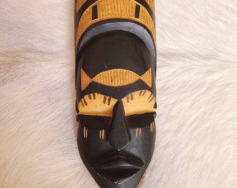 African Mask Wall Art Hand Carved Mask Vintage 70s Boho Ghana Decor Handmade Ethnic Art Sculpture Original Wall Relief Ceremonial Disguise