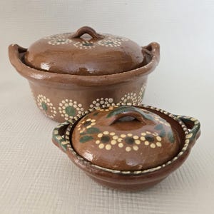 Handmade Mexican Clay Pot with Lid Set of 2 Authentic Cazuela de Barro, Hand Painted Terracotta Casserole Dish Traditional Rustic Redware