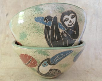 Vintage Nicaraguan Sgraffito Pottery Bowls Set: Sloth & Toucan Folk Art (Set of 2)