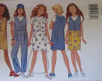 4391 Vintage Butterick SEWING Pattern Misses EASY Dress UNCUT OOP SEW