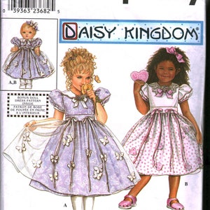 9039 Simplicity Vintage SEWING Pattern Toddlers&#39; Dress Apron Doll Dress for 18&quot; Doll OOP