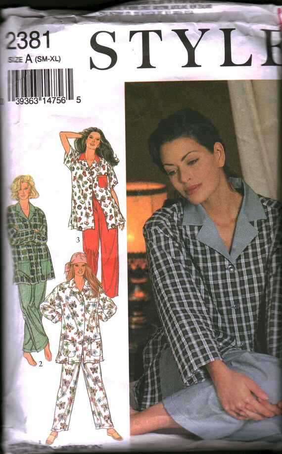 2381 Style Vintage SEWING Pattern Misses Pajamas OOP