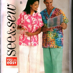 Puede incluir: Un patrón de costura para una camiseta y pantalones de trabajo. El patrón está disponible en tallas XS a XL e incluye instrucciones para hacer las prendas. El patrón es de la marca "see & sew" y está etiquetado como "YES! It's easy".