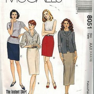 8051 UNCUT Vintage McCalls Sewing Pattern Misses Slim Skirt &quot;instant Skirt&quot; 2 PC