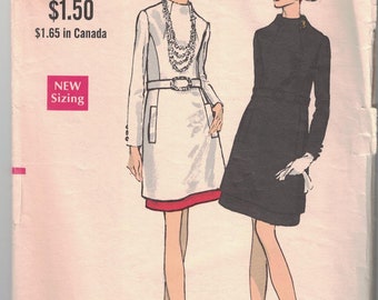 7522 Vintage Vogue Sewing Pattern Misses Semi Fitted Long Tunic Skirt Two Piece Dress 1960s 10