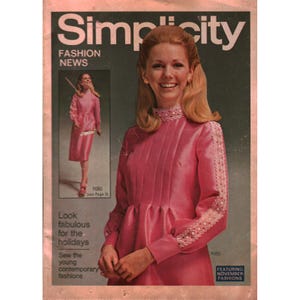 Vintage Simplicity Fashion News November 1970 Sewing Pattern Catalog Booklet