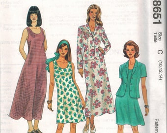 8651 UNCUT Vintage McCalls SEWING Pattern Unlined Jacket and Dress sew oop new