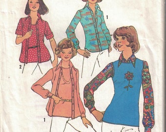 7114 Vintage Simplicity Sewing Pattern 1970s Pullover Top Shirt S