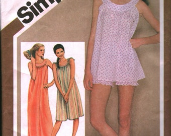 9877 Simplicity Vintage SEWING Pattern Misses Pullover Nightgown Baby Dolls