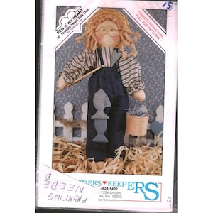 Finders Keepers Peg O My Heart 15 Humble Heart Folk Doll Pattern 148 Pegi White