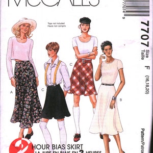 7707 Vintage McCalls Pattern Misses Skirt SEWING UNCUT 16 18 20