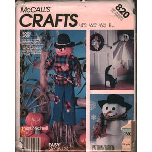 Vtg McCalls Crafts 820 Marti Michell Halloween Scarecrow Ghost Snowman Pattern
