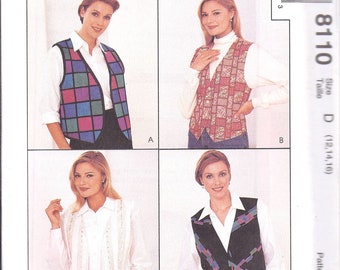 8110 ONBESNEDEN Vintage McCalls NAAIpatroon mist vest of shirt met vest voorkant OOP