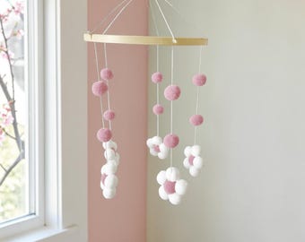 Flower Wind Chime, Pink White Baby Mobile, Daisy Nursery Hanging Decor, Baby Girl Gift