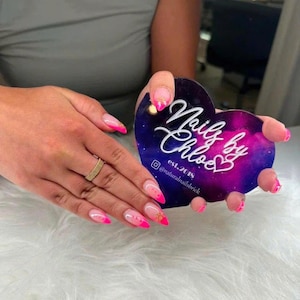 Acrylic Nailfie 2025| Photo Prop | Nail Technician | Beauty Salon | Nail Artist | Nail Picture