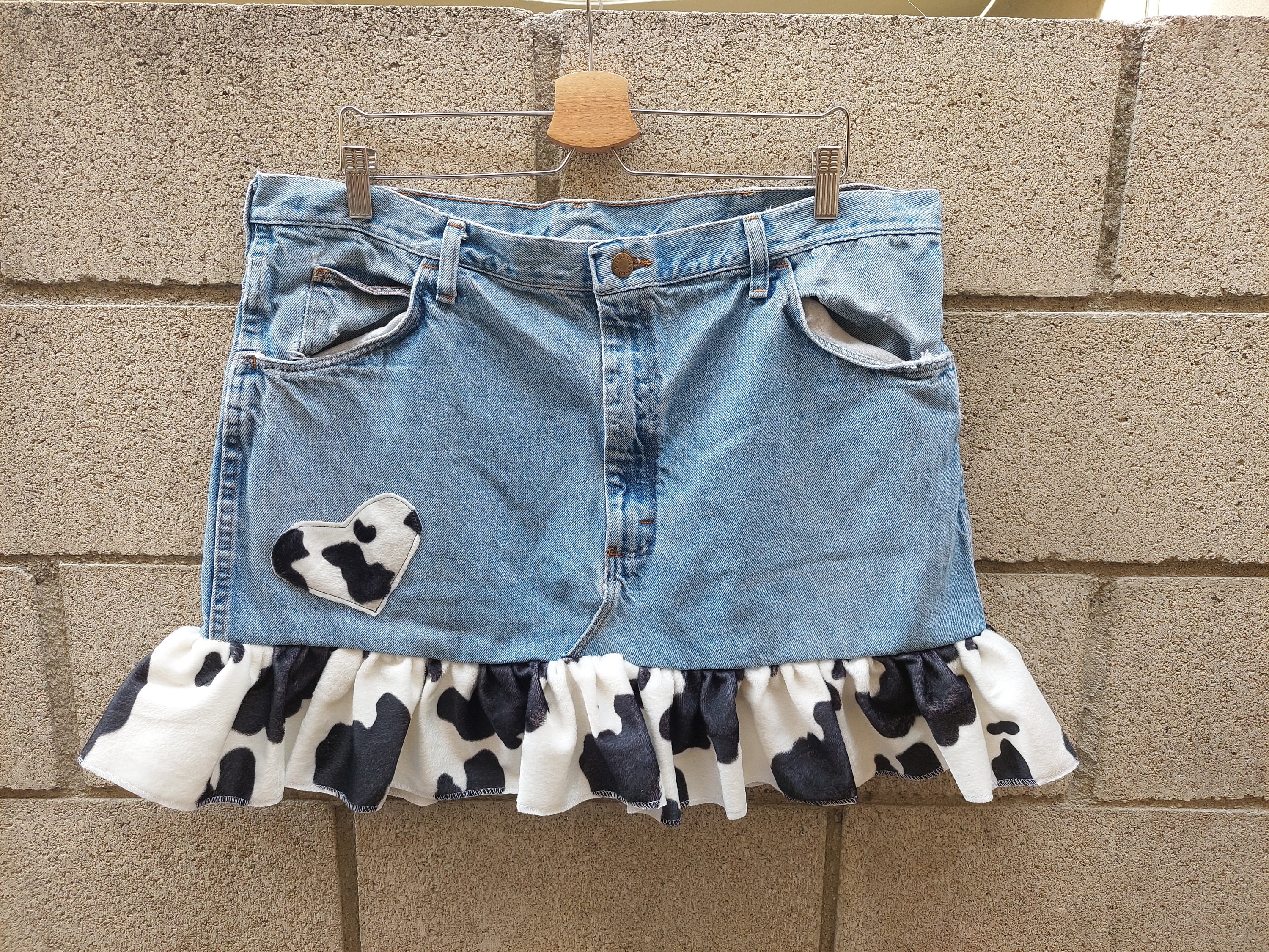 Levis ruffle clearance skirt