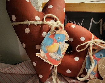 Primitive Polka Dot Painted Valentine Heart with Vintage Style Tag