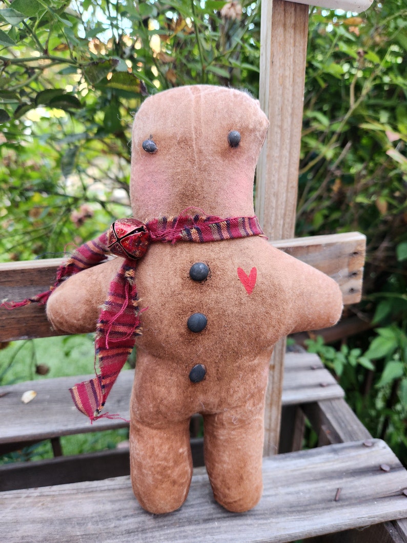 Primitive Gingerbread Men Christmas image 4