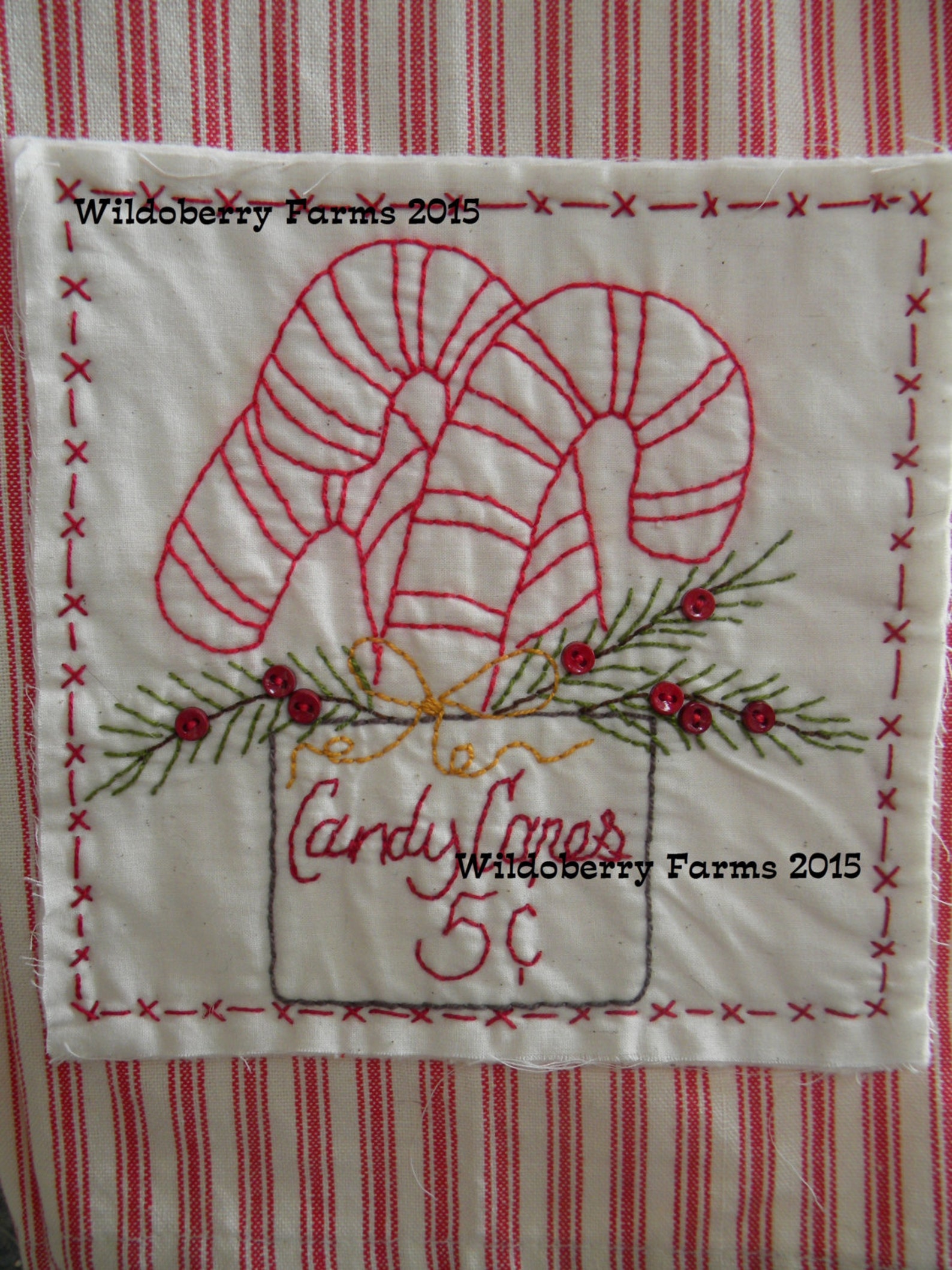 Country Christmas Candy Cane Dish Towel Pattern Stitchery Embroidery