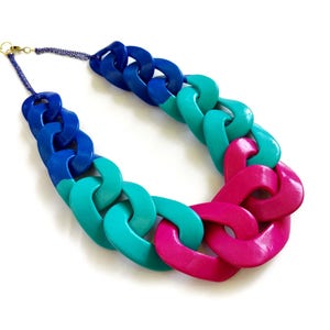 Collar de declaración brillante y grueso, collar de cadena rosa azul, collar de arcilla polimérica de bloque de color colorido imagen 3
