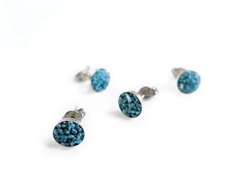 Orecchini a bottone in argento sterling con turchese: gioielli per tutti i giorni color verde acqua
