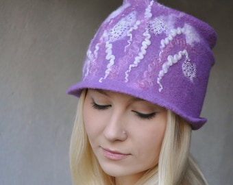 Lilac Purple Felted Hat - Cloche Felt Hat - Handmade Felted Hat Cap - Merino Wool Purple Violet Hat