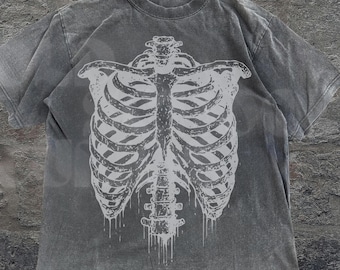 Rib Cage Skeleton Vintage 90s Style Graphic Shirt,Skeleton Comfort Colors® Y2k Goth Retro Tee,2000s Emo Dark Art Clothes,Grunge Oversize