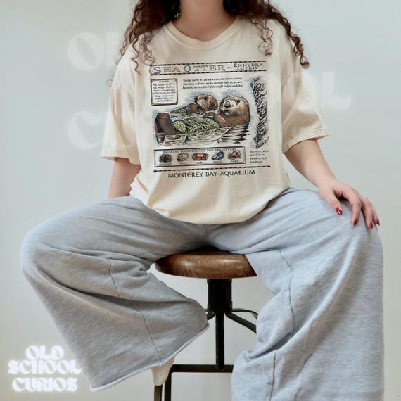 Comfort Colors® Vintage Replica Otter Shirt, Monterey Bay Aquarium otter shirt, Tayl'or otter shirt, Sea otter shirt, The Life Of A Showgirl