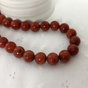 Chunky Red Sponge Coral Necklace, Womens Fashion Jewelry bild 7