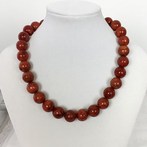Chunky Red Sponge Coral Necklace, Womens Fashion Jewelry bild 3