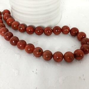 Chunky Red Sponge Coral Necklace, Womens Fashion Jewelry bild 4
