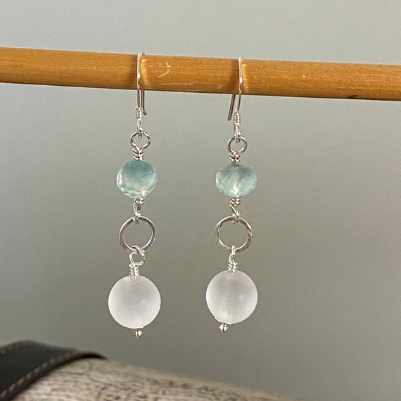 Green Chalcedony Drop Earrings Round Faceted Sterling Silver Green Chalcedony Drop Earrings Round Faceted Sterling Silver