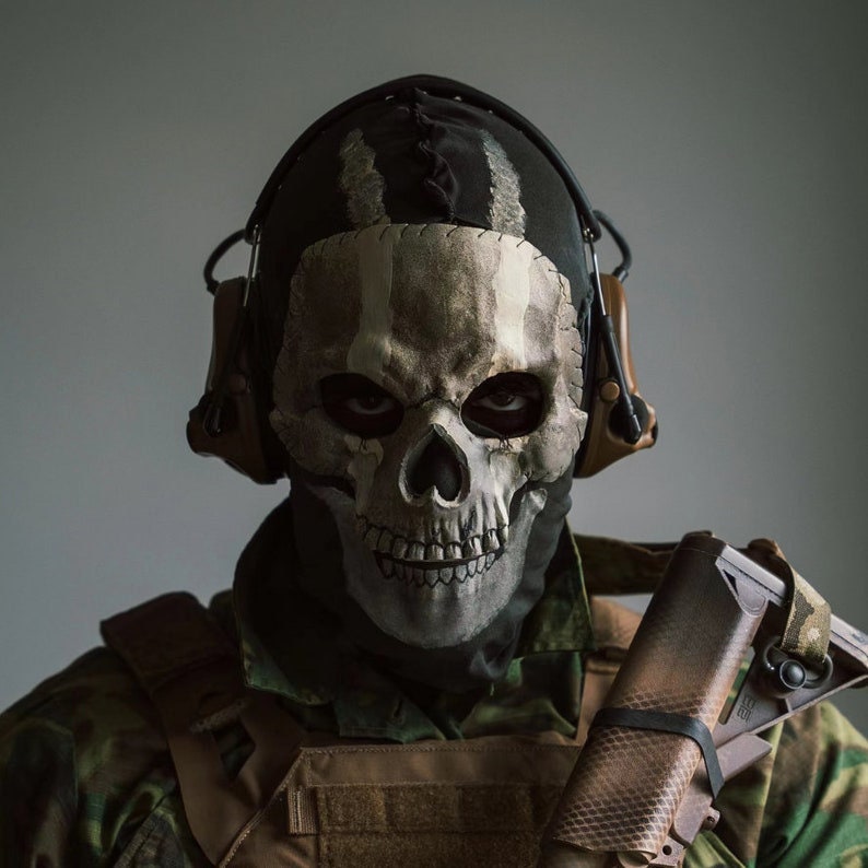 Pigmiss Ghost Mask MW2 War Game Ghostface Skeleton Mask Scary Full Head  Skull Mask Halloween Cosplay Costume for Adult Men Women