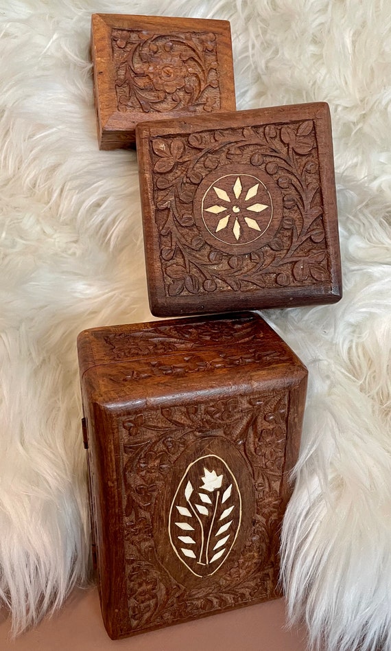 pilliod art boxes carved Gem