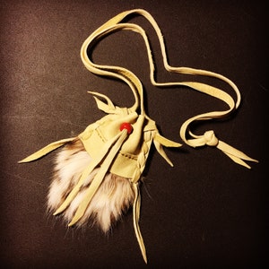 BOBCAT Medicine Bag - Animal Totem Medicine Pouch - Keeper of Silence & Secrets - Sacred Medicine Bundle