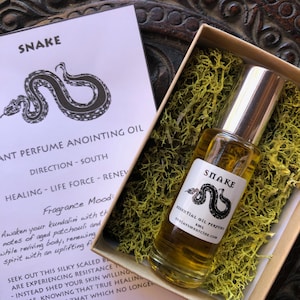SNAKE - Power Animal Plant Perfume Anointing Oil - Totem Pole Collection - 8ml roll-on