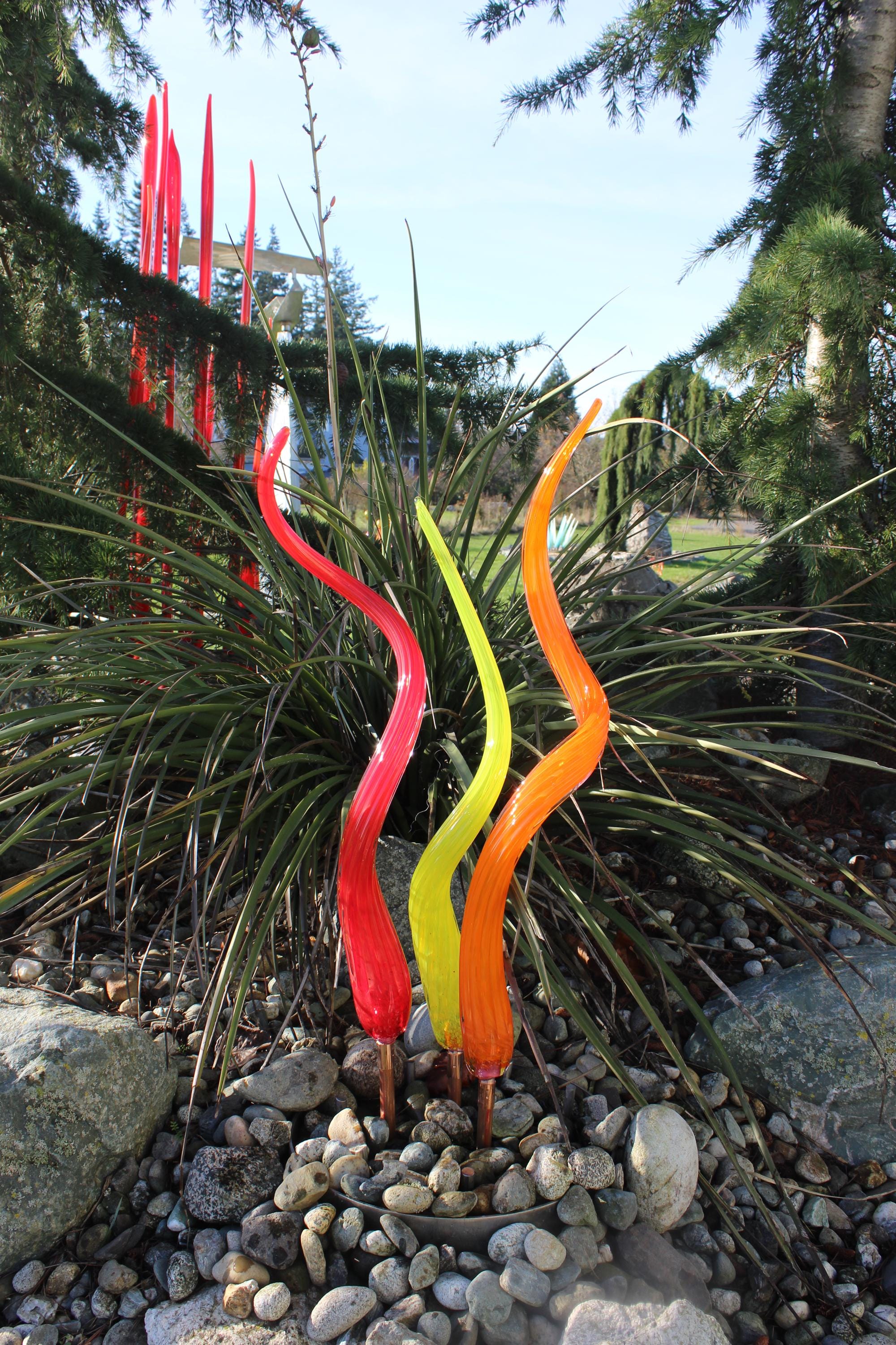 Yard Art Glass Garden Hand Blown Crystal Outdoor Sculpture Decor