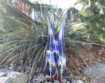 Hand Blown Glass Garden Art: Leaf Flame Sculpture blue iridescent Decor 3927 Oneil