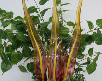 Hand Blown Glass Leaf Sculpture: Pink & Gold Garden Art, 3-Piece Set