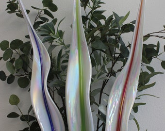 Hand Blown Glass Leaf Garden Art: Iridescent Flame Sculpture, 3pc Set