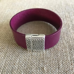 Deep rose flat Italian leather cuff bracelet. Soft  leather is finished with a  strong and stunning silver clasp.