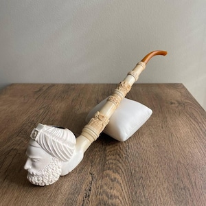 Antique collectible meerschaum pipe (Meerschaum)