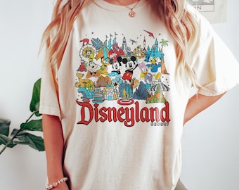 Retro Disneyland Disneyland Parks Komfort Farben Shirt, Disneyland Parks Shirt, Magic Kingdom Shirt, Disney Familienparty T-Shirt, Disneyworld Shirt