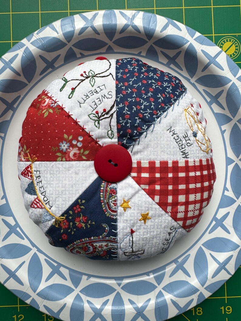 Patriotic Pin Cushion, Pin Cushion, Sewer Gift, seamstress gift, sewing notions, pin cushion, pin and needle accessories, sewing accessories image 1