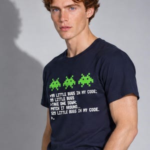 99 Little Bugs In My Code - Nerd Shirt - IT Shirt - Regular Unisex Crewneck T-Shirt