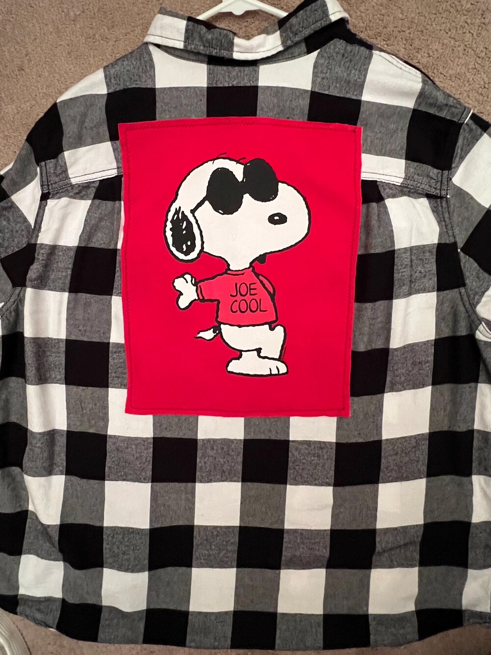 Snoopy - Black And White Plaid Thrifted Flannel With Appliqué Sewn On Back - Size 2Xl Peakteedesigns